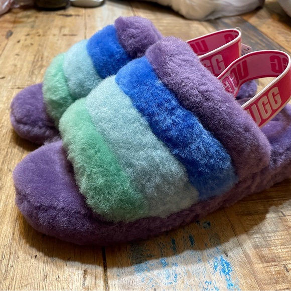 New UGG Fluff Yeah Slide Sandal - Picture 1 of 6